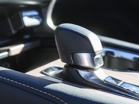 Used 2025 Lexus RX 350h image 23