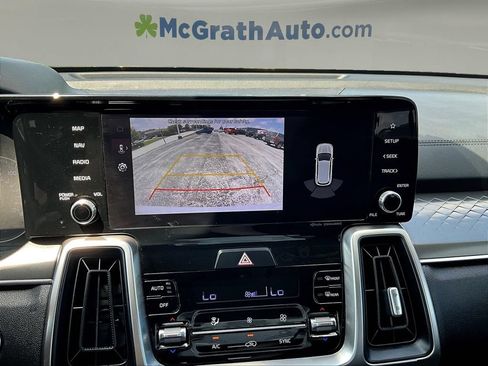 Used 2022 Kia Sorento S FWD image 18
