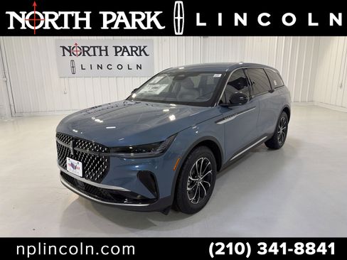 New 2026 Lincoln Nautilus Premier AWD/4WD image 1