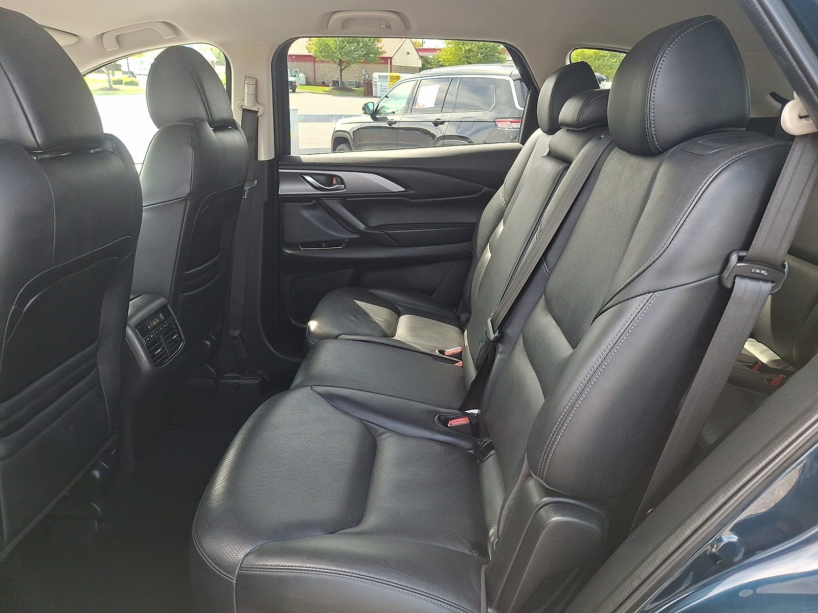 Used 2021 MAZDA CX-9 Touring AWD/4WD image 10