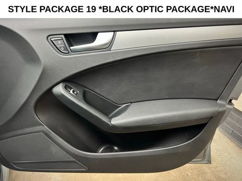 Used 2016 Audi A4 2.0T Premium image 31