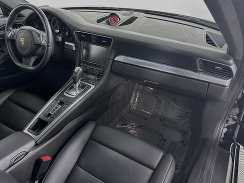 Certified 2014 Porsche 911 Turbo image 28