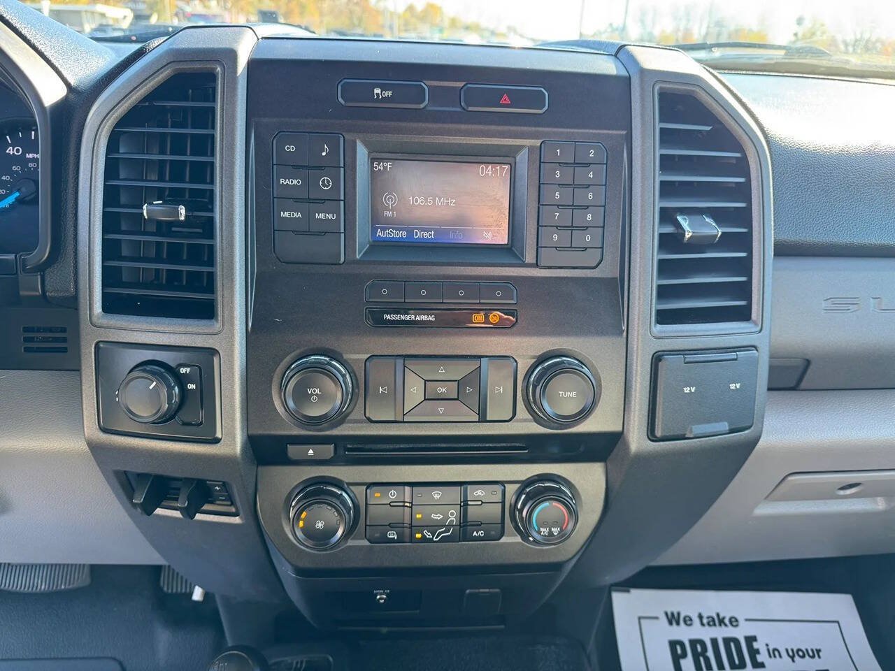 Used 2017 Ford F250 XL w/ Power Equipment Group AWD/4WD image 7
