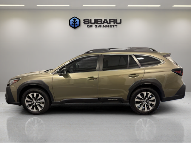 Used 2023 Subaru Outback Limited AWD/4WD image 2