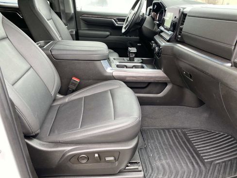 Used 2023 Chevrolet Silverado 1500 LTZ w/ Technology Package image 25