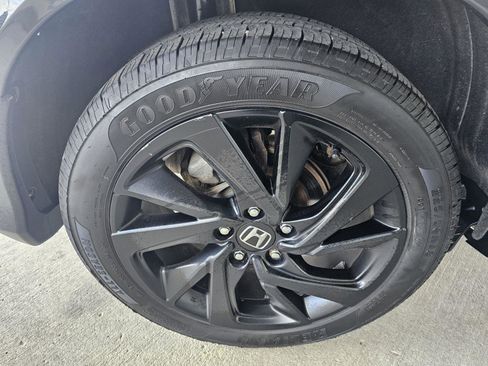 Used 2021 Honda HR-V Sport image 11