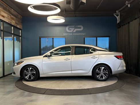 Used 2020 Nissan Sentra SV FWD image 6