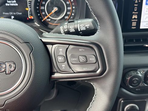 New 2026 Jeep Wrangler Unlimited Rubicon image 23