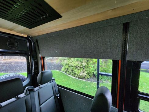 Used 2020 Mercedes-Benz Sprinter 2500 image 20