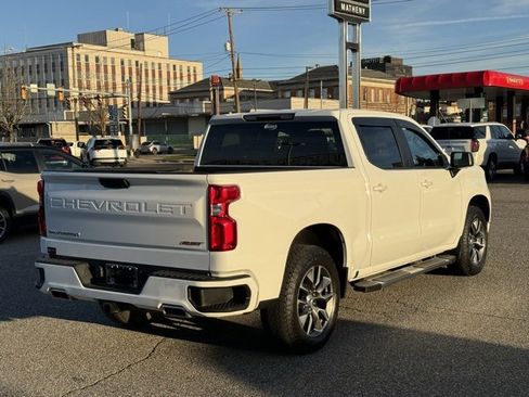 Certified 2024 Chevrolet Silverado 1500 RST image 5