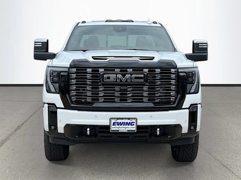New 2026 GMC Sierra 2500 Denali Ultimate AWD/4WD image 2