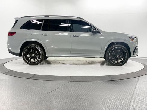 Used 2024 Mercedes-Benz GLS 450 4MATIC image 37