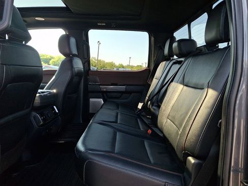 Used 2022 Ford F150 Lariat w/ Equipment Group 502A High AWD/4WD image 10