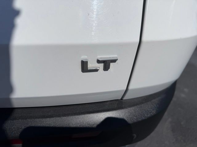 Certified 2024 Chevrolet Traverse LT FWD image 9
