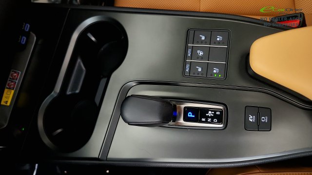 Used 2025 Lexus UX 300h FWD w/ Accessory Package (Z1) image 60