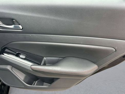 Used 2023 Nissan Altima 2.5 SR image 18