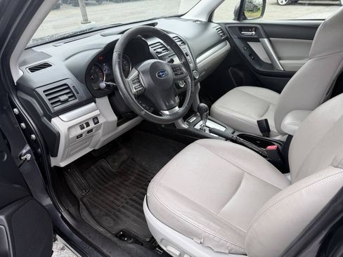 Used 2015 Subaru Forester 2.5i Limited AWD/4WD image 9