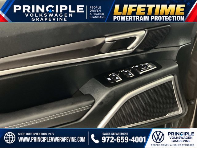 Used 2025 Kia Telluride S FWD image 10