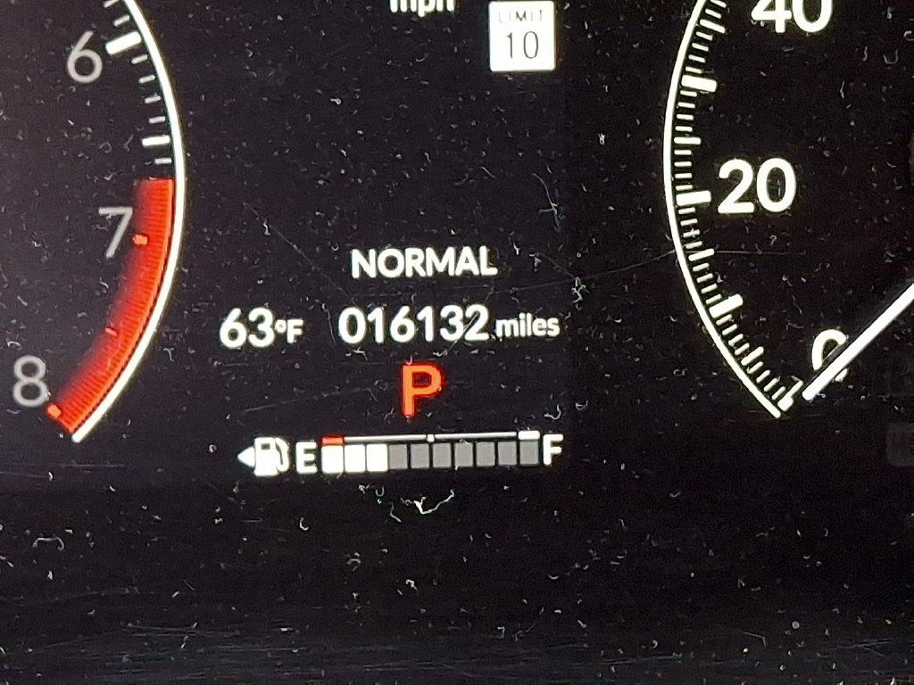 Used 2025 Honda HR-V LX image 22