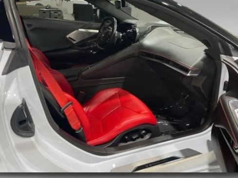 Used 2023 Chevrolet Corvette Stingray Premium Conv w/ Z51 Performance Package RWD image 10