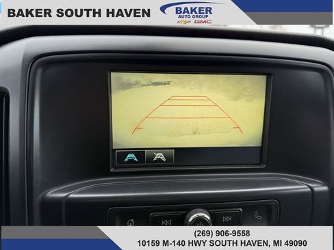 Used 2018 Chevrolet Silverado 1500 Custom w/ Custom Value Package image 17