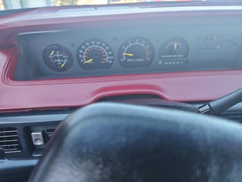 Used 1990 Chevrolet Lumina Euro image 9