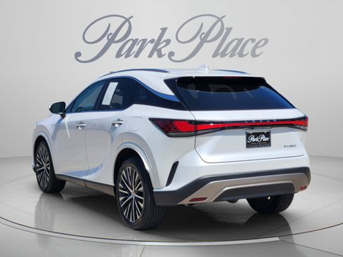 Certified 2025 Lexus RX 350 Premium Plus w/ Convenience Package FWD image 3