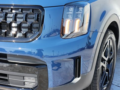 Used 2024 Kia Telluride SX Prestige X-Line AWD/4WD image 11