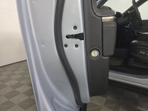 Used 2024 Rivian R1T Adventure AWD/4WD image 29