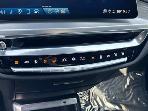 Certified 2024 Cadillac Lyriq Luxury AWD/4WD image 22