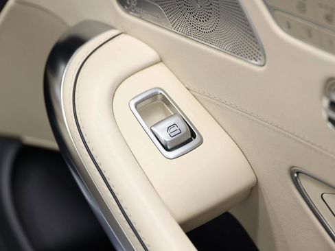 Used 2017 Mercedes-Benz S 550 Cabriolet image 58