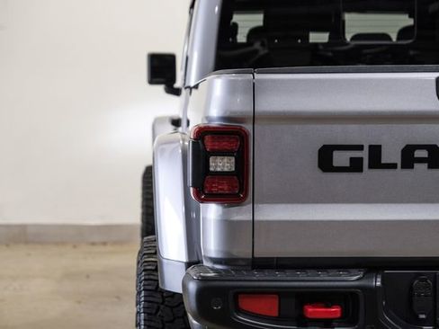 Used 2020 Jeep Gladiator Rubicon AWD/4WD image 32