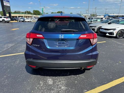 Used 2017 Honda HR-V EX-L image 4