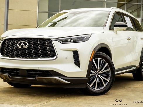 Used 2023 INFINITI QX60 Sensory w/ Vision Package AWD/4WD image 1