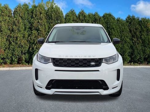 Used 2025 Land Rover Discovery Sport S image 2
