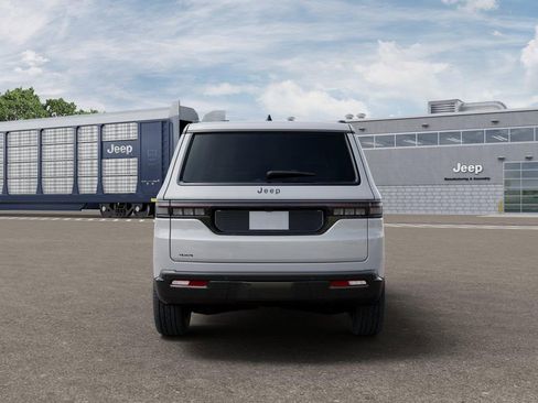 New 2026 Jeep Grand Wagoneer Limited w/ Premium Group II image 7