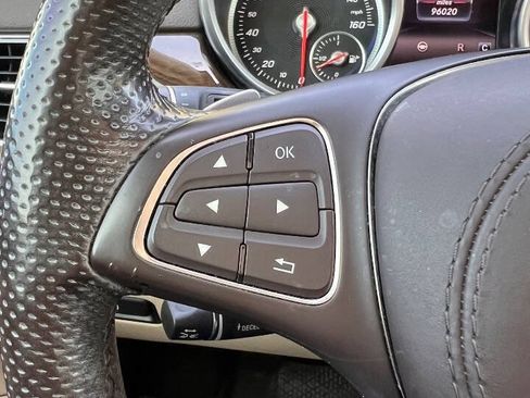 Used 2017 Mercedes-Benz GLS 450 4MATIC image 21