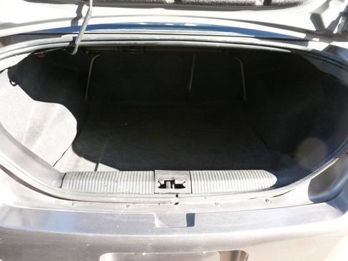 Used 2009 Ford Focus SE image 17