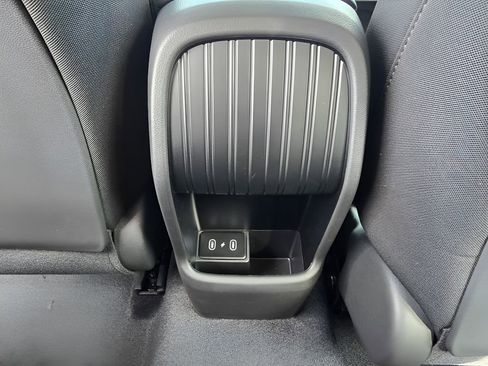 New 2026 Hyundai Kona SE image 28