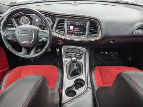 Used 2022 Dodge Challenger R/T Scat Pack w/ Shaker Package image 17