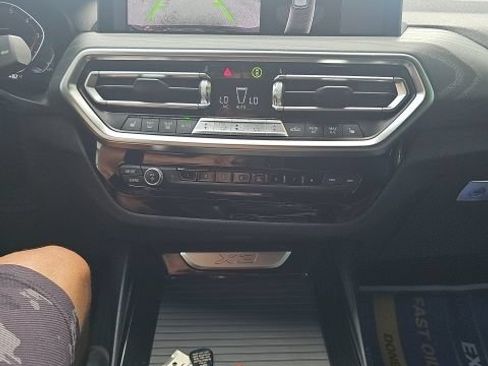 Used 2022 BMW X3 xDrive30i w/ Premium Package 2 AWD/4WD image 24