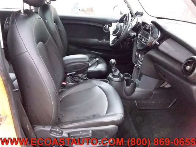 Used 2015 MINI Cooper 2-Door Hardtop FWD image 12