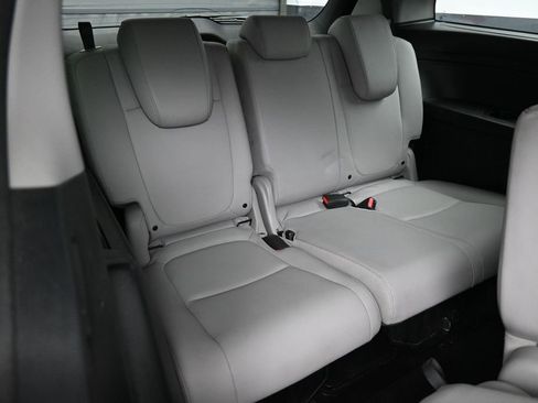Certified 2023 Honda Odyssey EX-L image 25