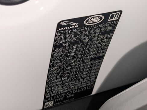 New 2026 Land Rover Range Rover Velar Belgravia AWD/4WD image 31