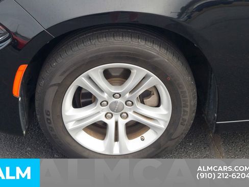 Used 2023 Dodge Charger SXT image 13