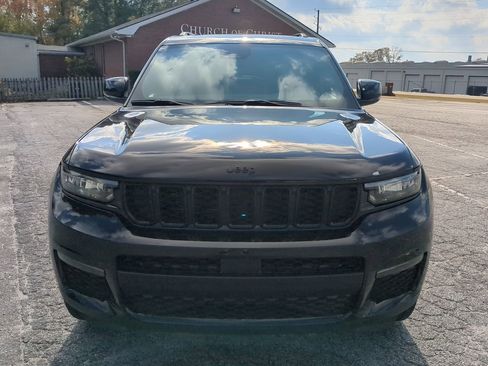 New 2025 Jeep Grand Cherokee L Limited w/ Black Appearance Package RWD image 7