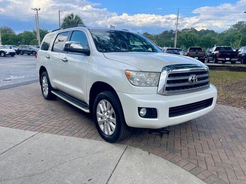 Used 2014 Toyota Sequoia Platinum RWD image 8