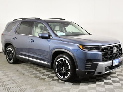 Certified 2026 Honda Pilot image 4