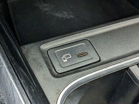 Used 2023 Mercedes-Benz GLA 250 4MATIC image 24