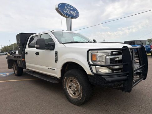 Used 2021 Ford F350 XLT w/ XLT Value Package AWD/4WD image 4
